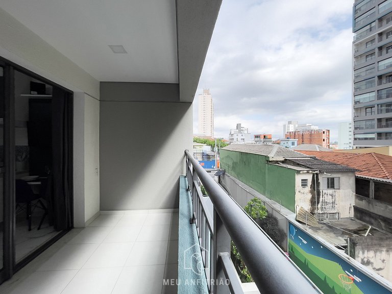27m² | Studio c/ Varanda | Piscina | 300m Metrô