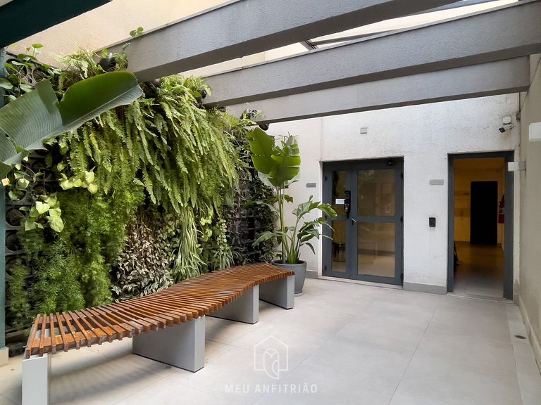 Studio 23m² | Varanda | Piscina | Metrô 250m