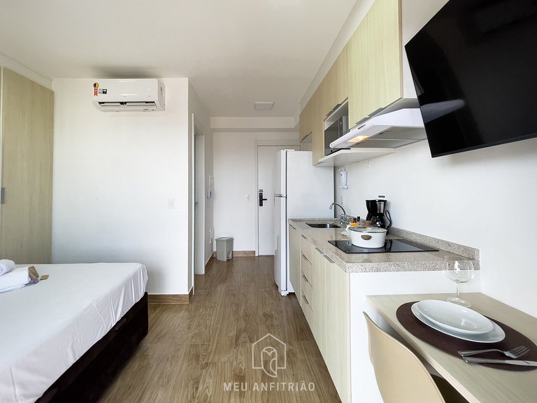 Studio 23m² | Varanda | Piscina | Metrô 250m