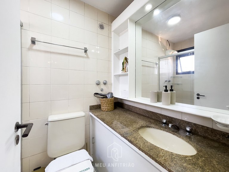 30m² | Varanda e vista | Piscina | Perto da Luz