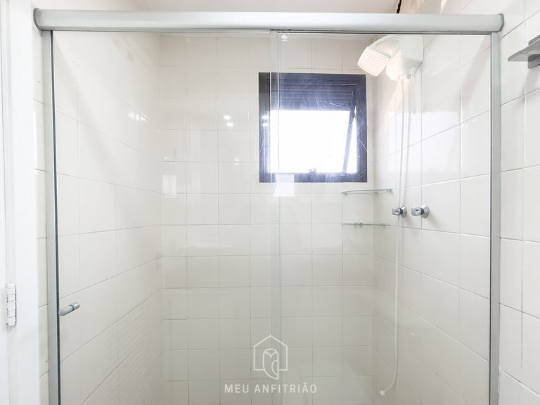 30m² | Balcón y vista | Piscina | Cerca de Luz