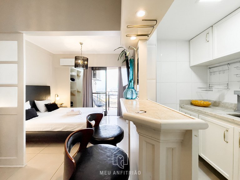 30m² | Varanda e vista | Piscina | Perto da Luz