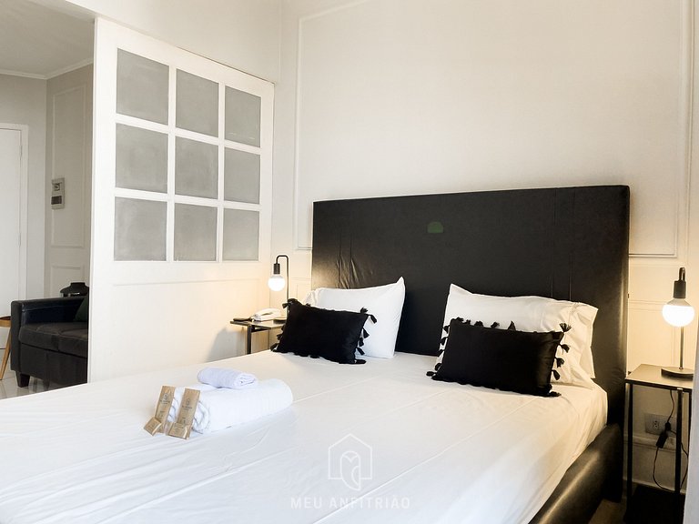 30sqft | Balcony and view | Pool | Near Luz