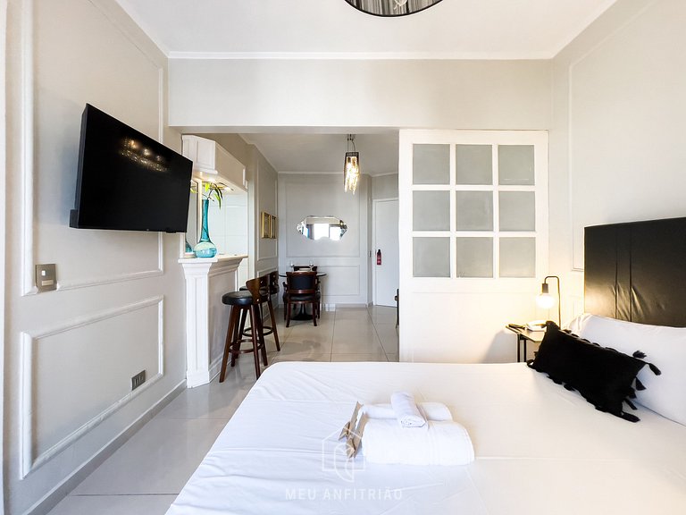 30m² | Varanda e vista | Piscina | Perto da Luz