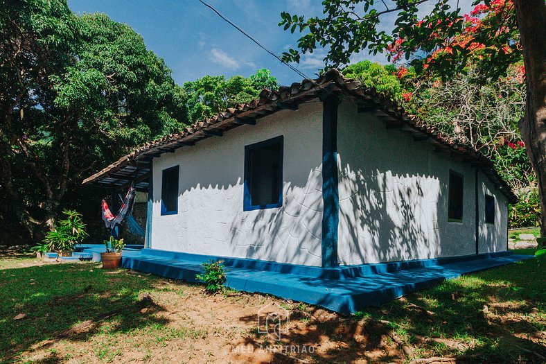 Casa estilo pescador próximo ao centro de Ilhabela
