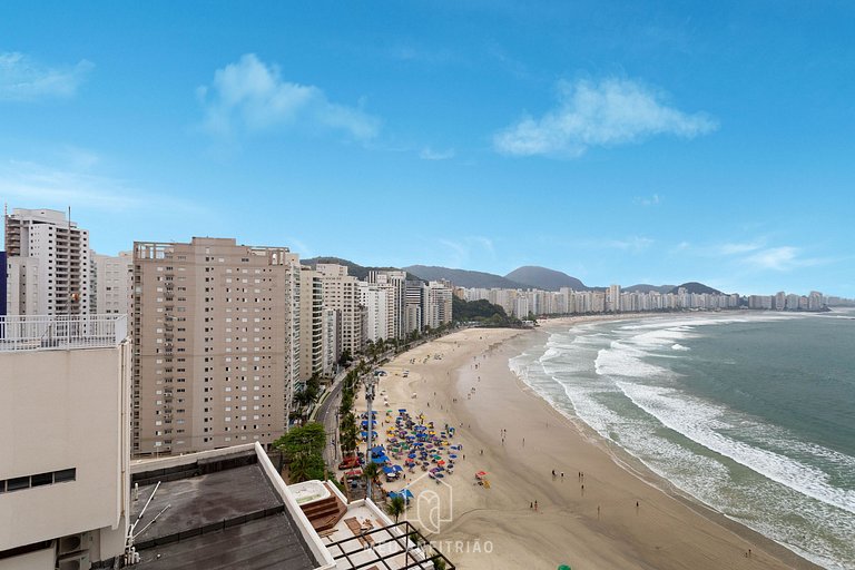 Triplex pé na areia com vista p/ praia no Guarujá
