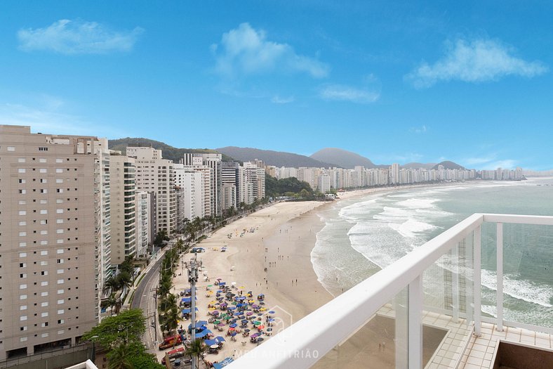 Triplex pé na areia com vista p/ praia no Guarujá